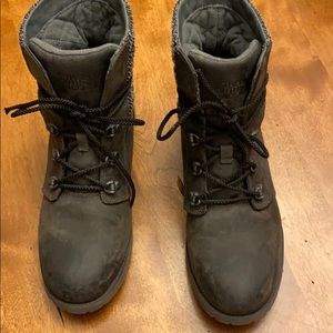The North Face Women’s Ballard lace boot